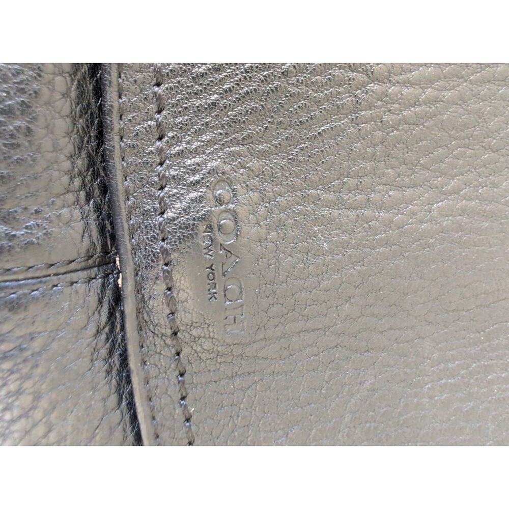 Coach Black Leather Small Wristlet - Picture 4 of 6